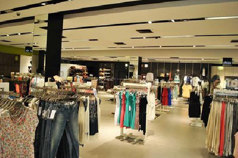 香格里拉商场里的店面怎么装修？